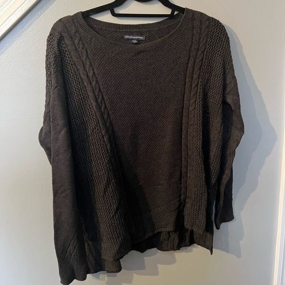 American Eagle Grey Sweater - Picture 1 of 4